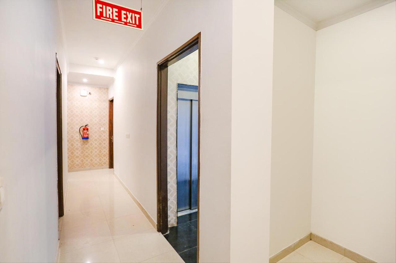 Fabhotel Novel Suites - Nr Yashobhoomi Convention Centre New Delhi Eksteriør bilde