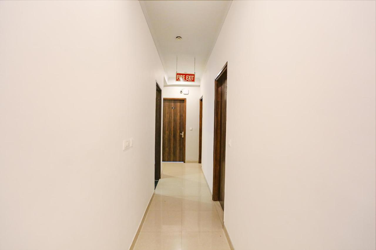 Fabhotel Novel Suites - Nr Yashobhoomi Convention Centre New Delhi Eksteriør bilde