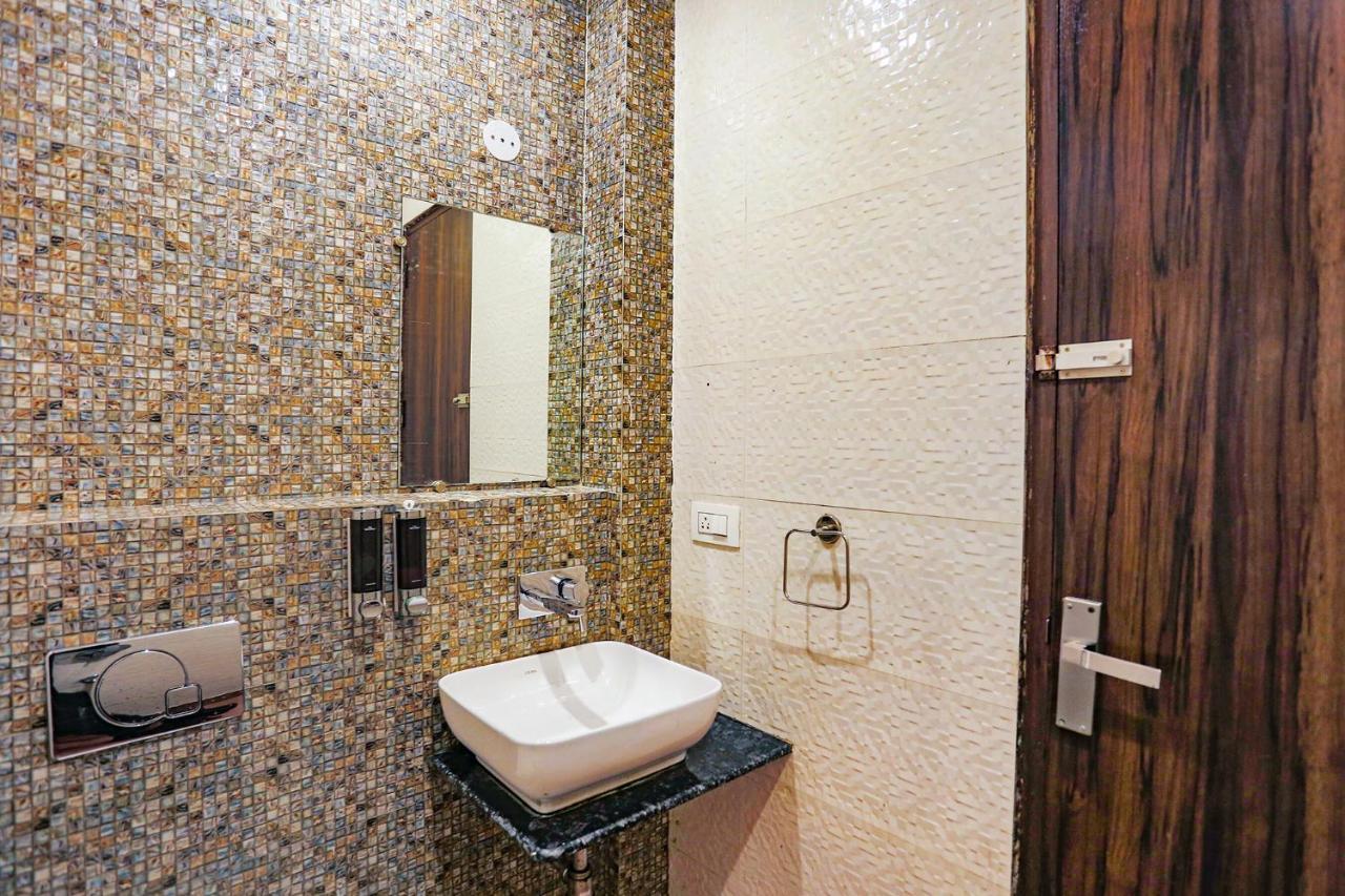 Fabhotel Novel Suites - Nr Yashobhoomi Convention Centre New Delhi Eksteriør bilde